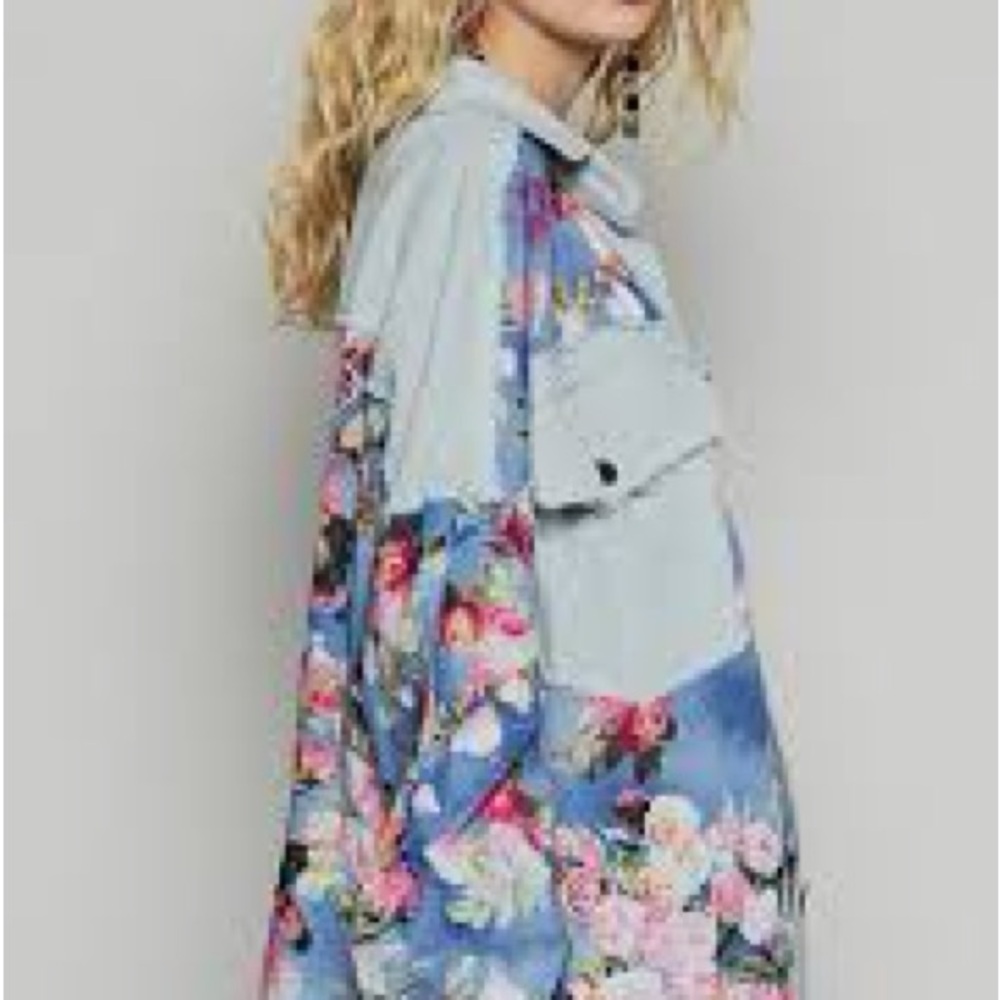 POL Blue Washed Floral Cotton Oversized Shirt - Size S - Brand New** - Picture 2 of 9